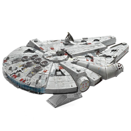 Millennium Falcon – barevná verze