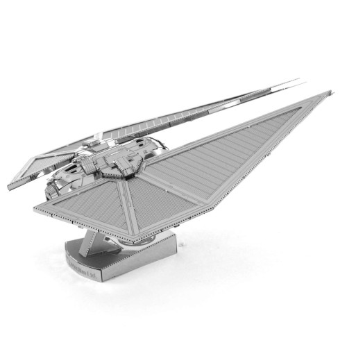 Stíhačka Tie Striker