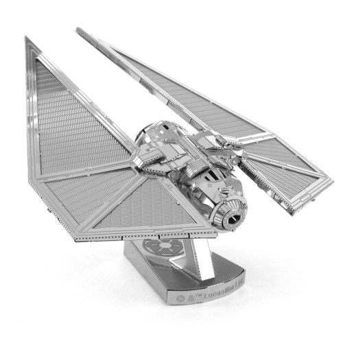 Stíhačka Tie Striker