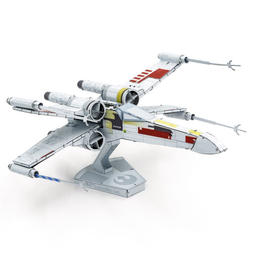 Stíhačka X-wing