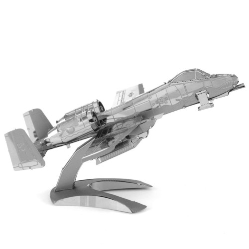 Bitevní letoun A-10 Thunderbolt II „Warthog“